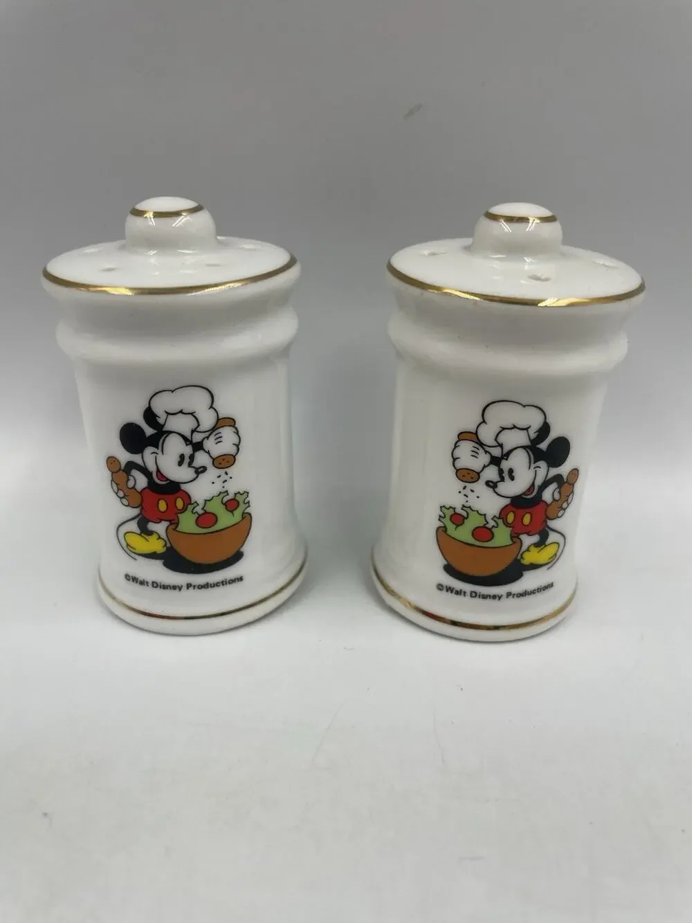 Vintage Walt Disney Productions Mickey Mouse Ceramic Salt & Pepper Shakers Japan - Picture 1 of 6